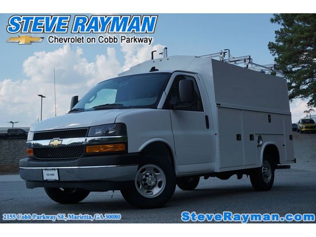 2024 Chevrolet Express Base