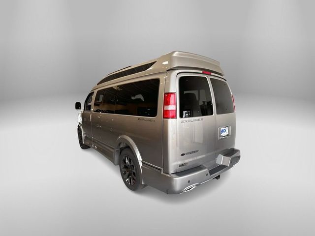 2024 Chevrolet Express Base