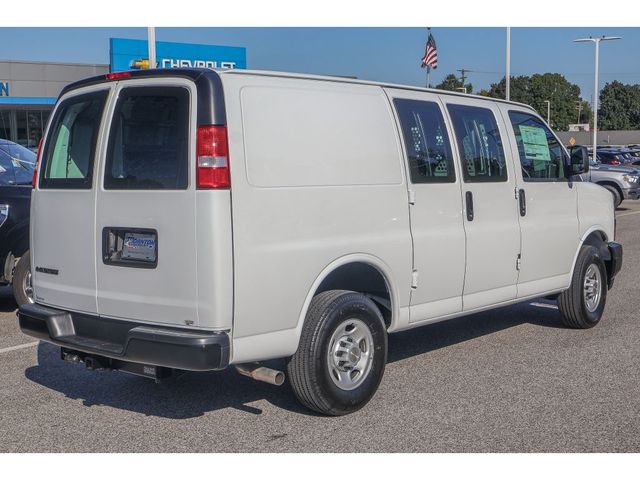 2024 Chevrolet Express Base