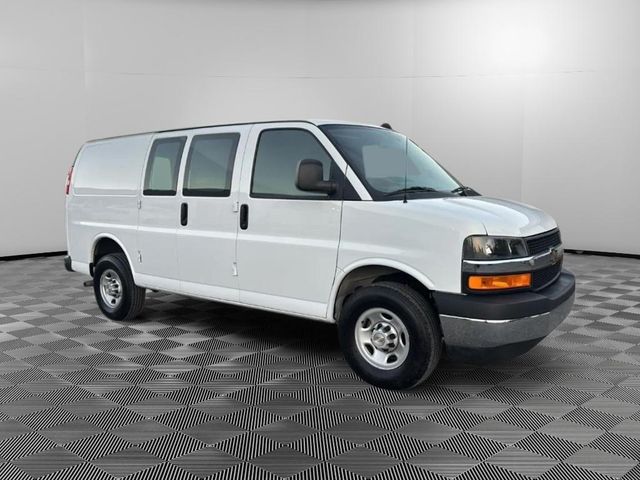 2024 Chevrolet Express Base