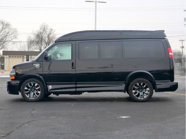 2024 Chevrolet Express Base