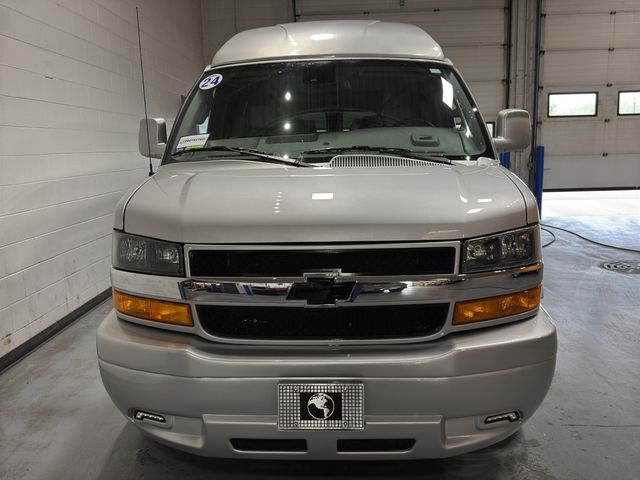 2024 Chevrolet Express Base