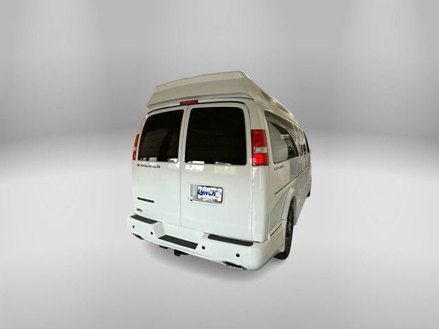 2024 Chevrolet Express Base