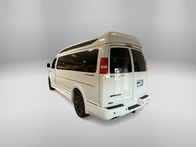 2024 Chevrolet Express Base