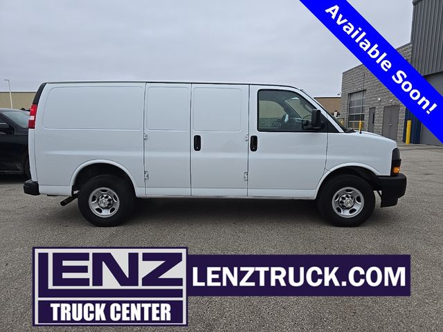 2024 Chevrolet Express Base