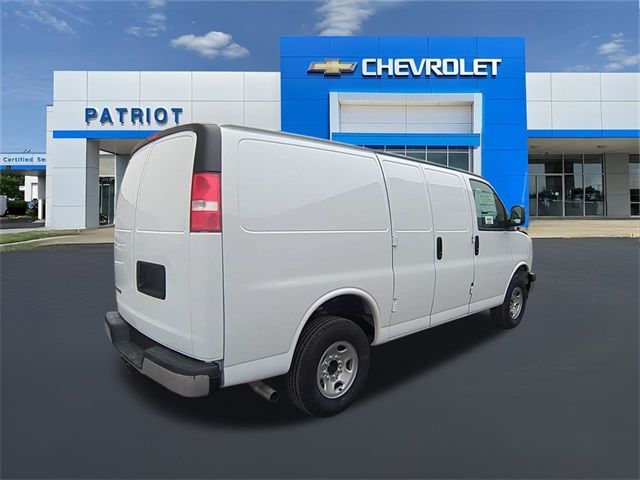 2024 Chevrolet Express Base