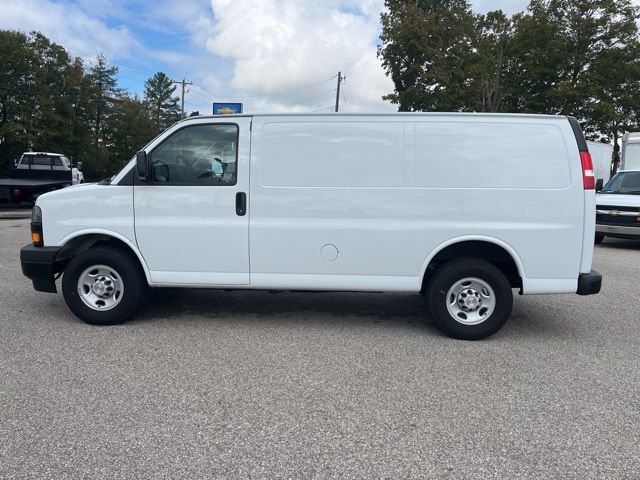 2024 Chevrolet Express Base