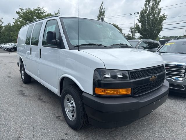 2024 Chevrolet Express Base