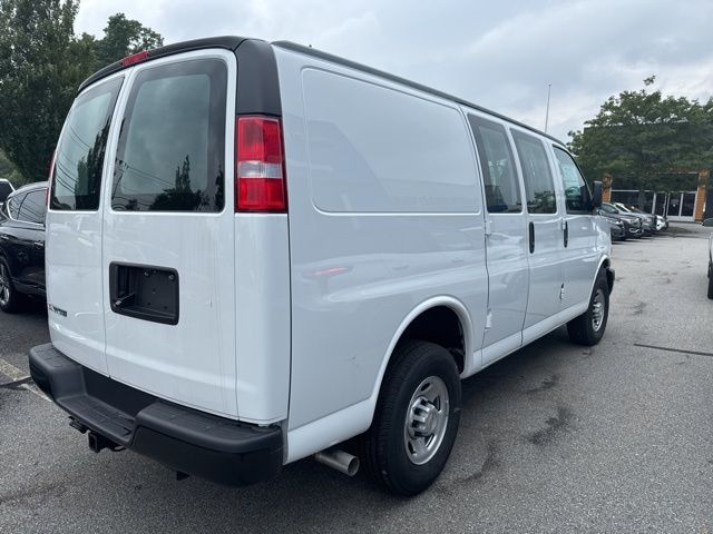 2024 Chevrolet Express Base