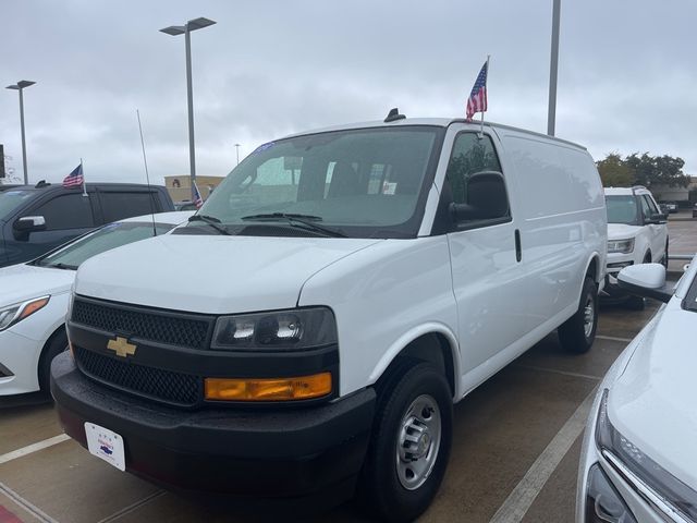 2024 Chevrolet Express Base