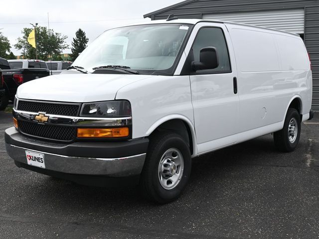 2024 Chevrolet Express Base