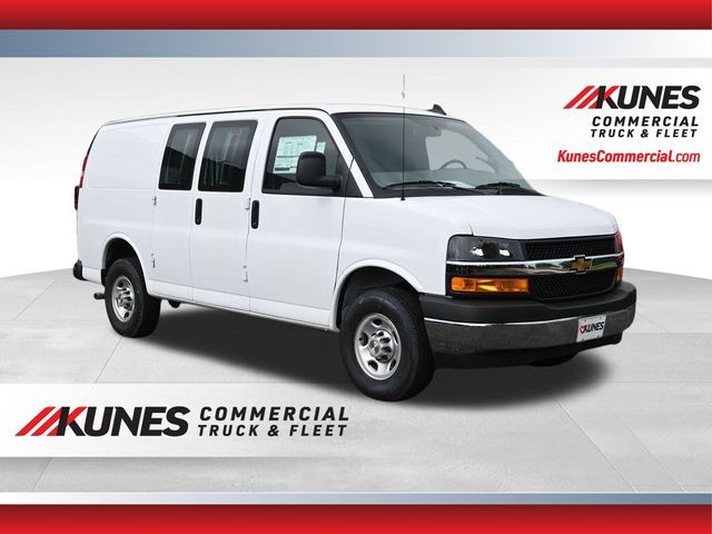 2024 Chevrolet Express Base