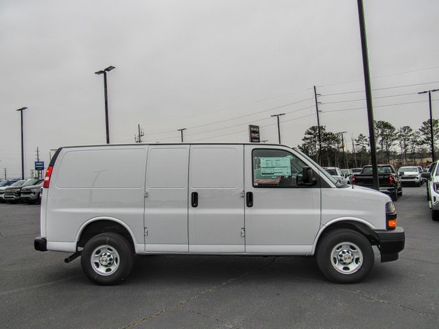 2024 Chevrolet Express Base