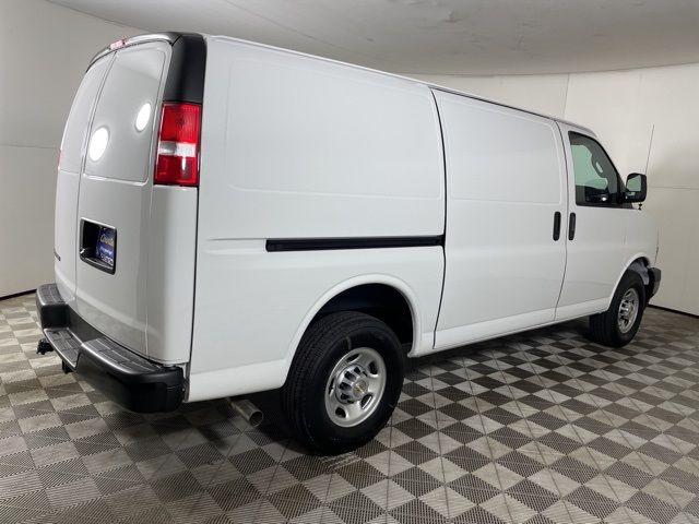 2024 Chevrolet Express Base