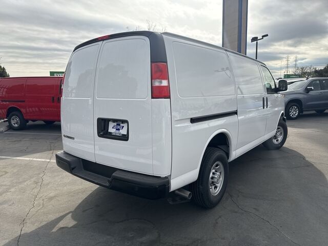 2024 Chevrolet Express Base