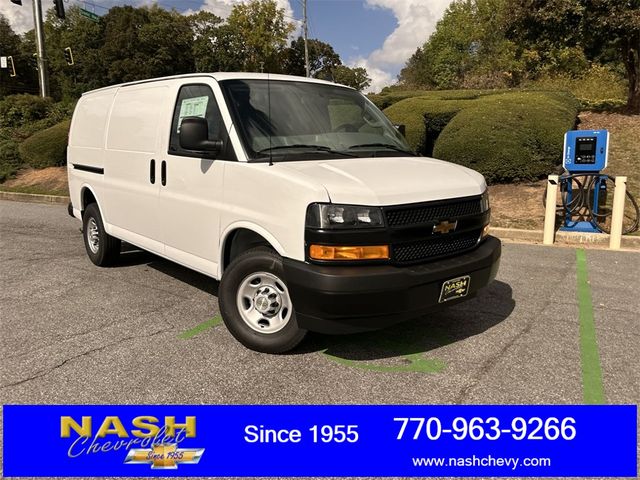 2024 Chevrolet Express Base