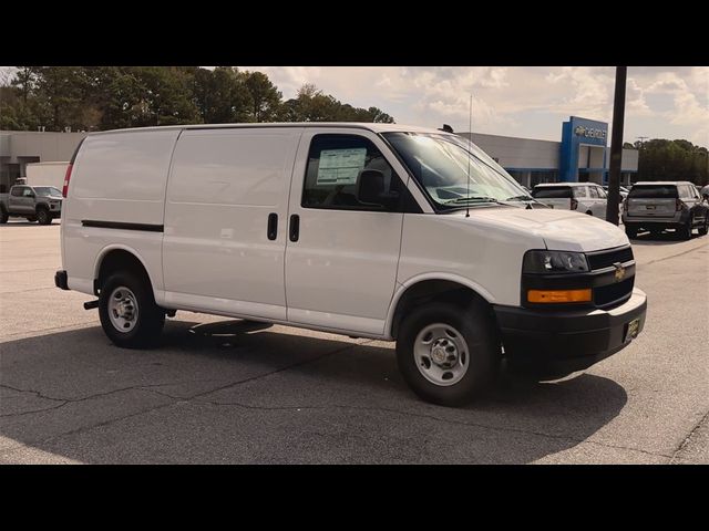 2024 Chevrolet Express Base