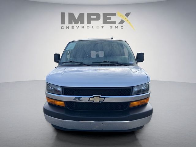 2024 Chevrolet Express Base