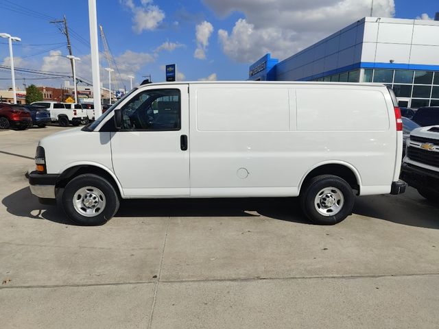 2024 Chevrolet Express Base