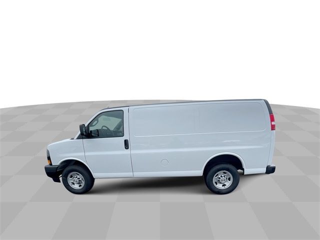 2024 Chevrolet Express Base