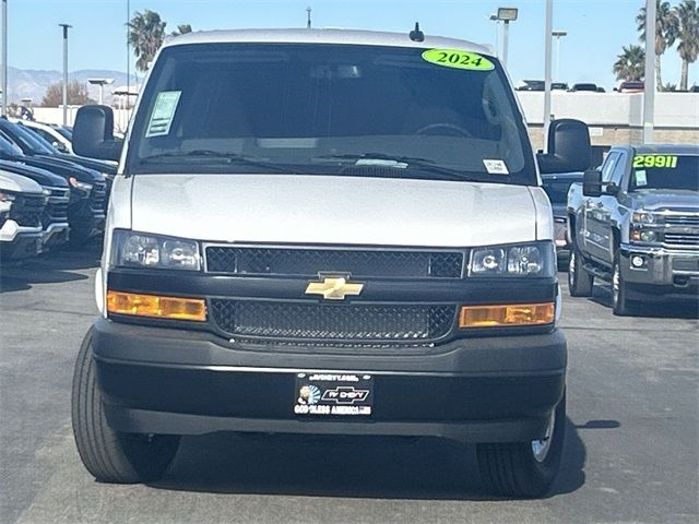 2024 Chevrolet Express Base