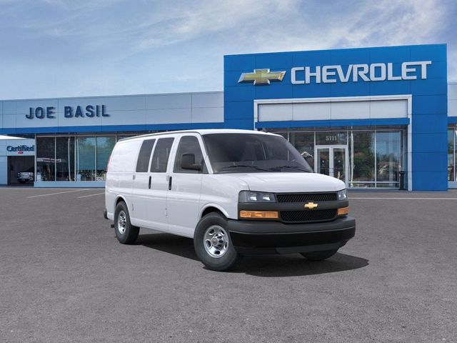 2024 Chevrolet Express Base