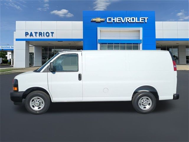 2024 Chevrolet Express Base