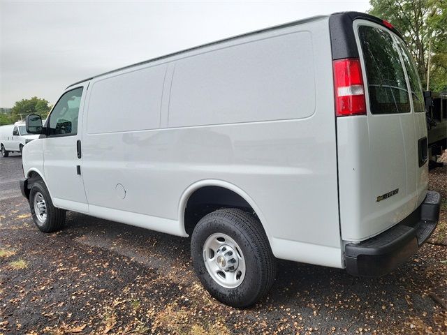 2024 Chevrolet Express Base