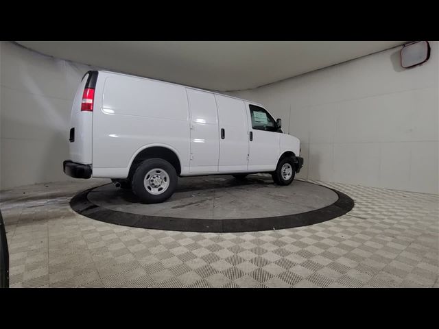 2024 Chevrolet Express Base