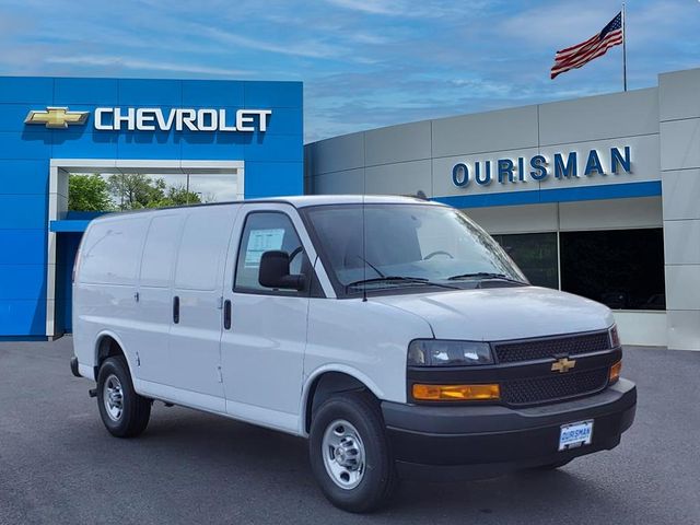 2024 Chevrolet Express Base