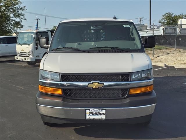 2024 Chevrolet Express Base