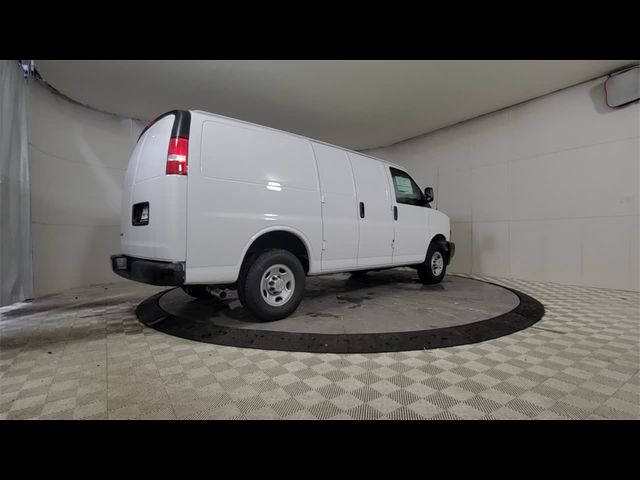 2024 Chevrolet Express Base