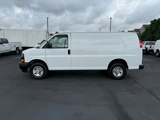 2024 Chevrolet Express Base