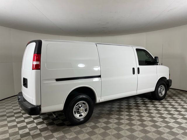 2024 Chevrolet Express Base