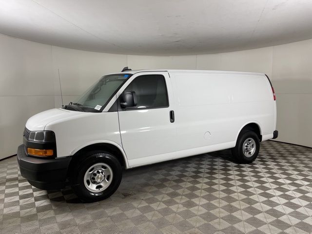 2024 Chevrolet Express Base