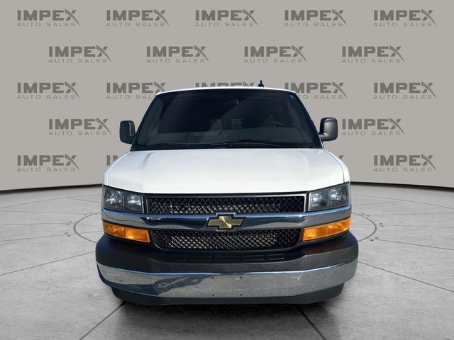 2024 Chevrolet Express Base