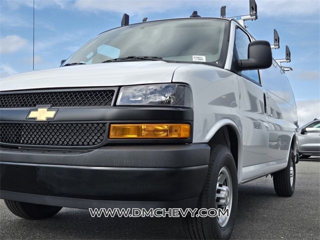 2024 Chevrolet Express Base