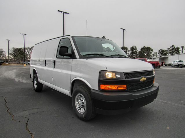 2024 Chevrolet Express Base