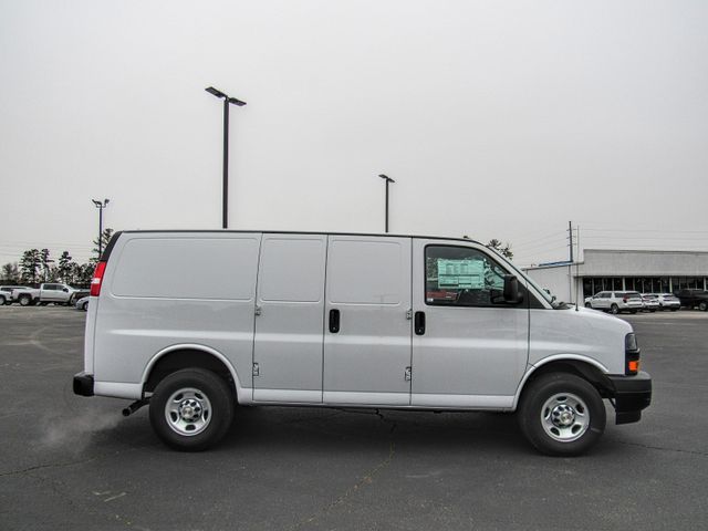 2024 Chevrolet Express Base