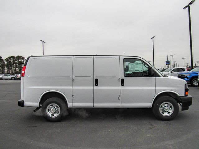 2024 Chevrolet Express Base