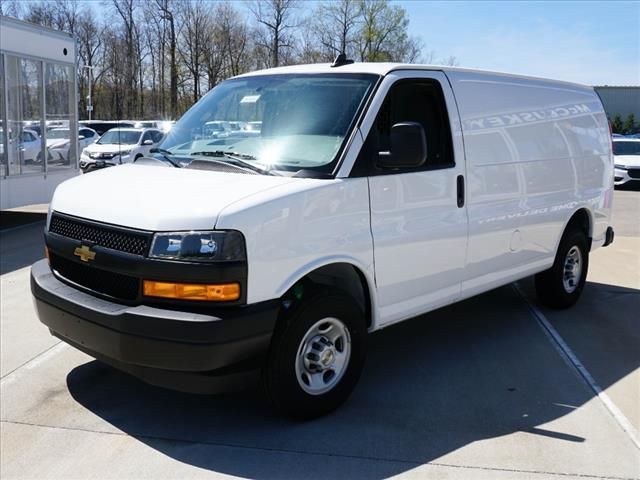 2024 Chevrolet Express Base