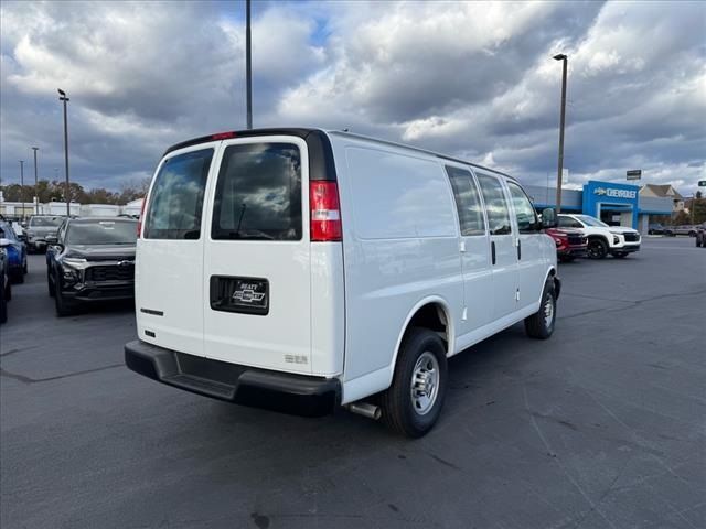 2024 Chevrolet Express Base