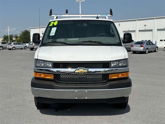 2024 Chevrolet Express Base