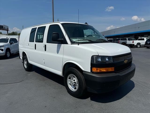 2024 Chevrolet Express Base