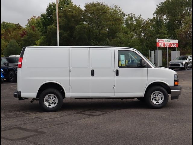 2024 Chevrolet Express Base