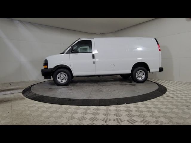 2024 Chevrolet Express Base