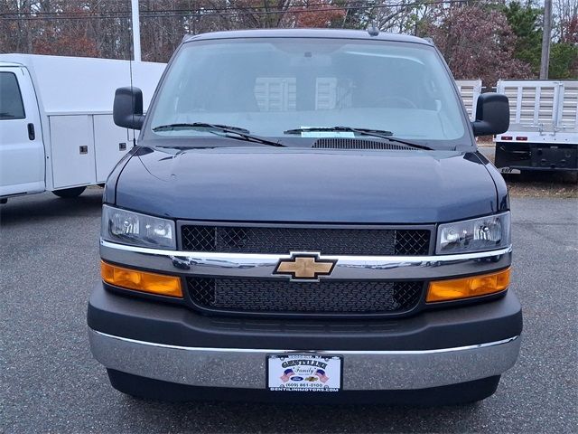 2024 Chevrolet Express Base