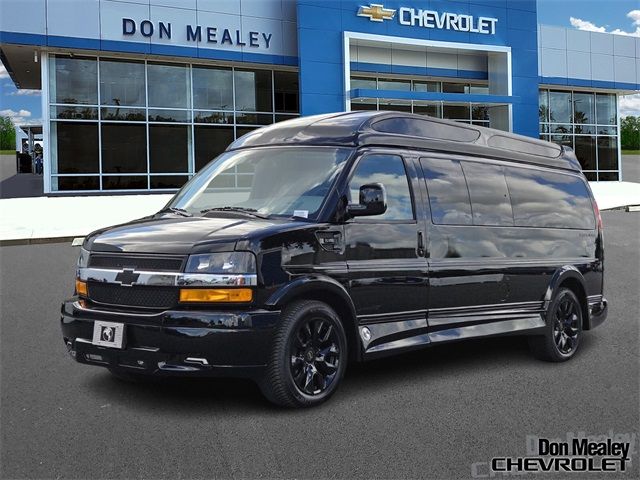 2024 Chevrolet Express Base