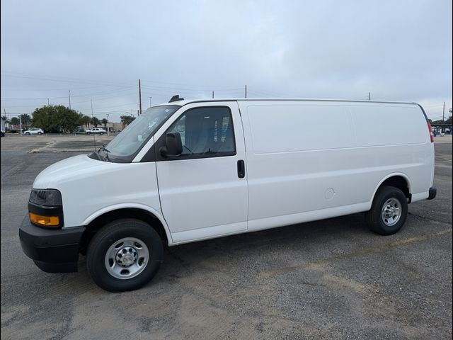 2024 Chevrolet Express Base