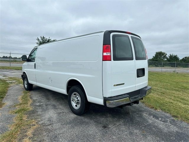 2024 Chevrolet Express Base